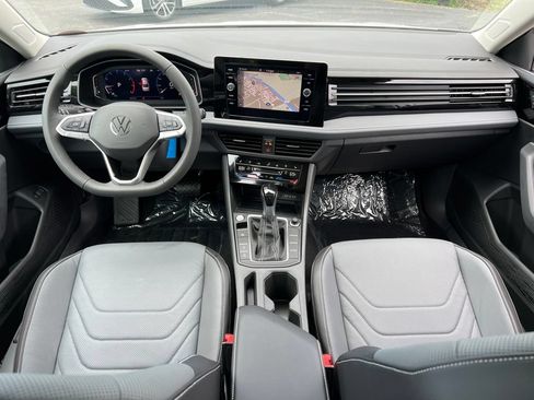 New 2026 Volkswagen Jetta SEL FWD image 25