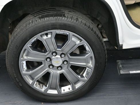 Used 2017 Chevrolet Tahoe Premier image 43