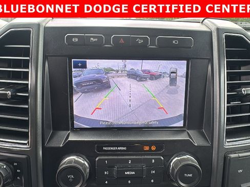 Used 2022 Ford F350 XLT w/ XLT Premium Package AWD/4WD image 18