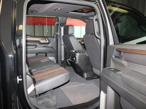 Used 2025 Chevrolet Silverado 1500 High Country w/ Midnight Edition AWD/4WD image 29