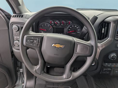 Certified 2024 Chevrolet Silverado 2500 Custom w/ Custom Value Package image 19