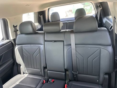Used 2026 Hyundai Santa Fe SEL AWD/4WD image 19