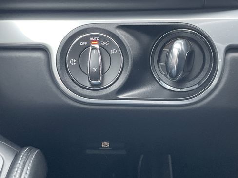 Used 2017 Porsche 718 Boxster S image 36