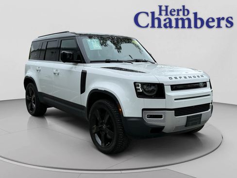 Certified 2024 Land Rover Defender 110 S AWD/4WD image 3