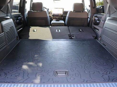 New 2025 GMC Hummer EV 2X image 13