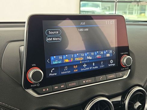 Used 2025 Nissan Sentra SV image 19