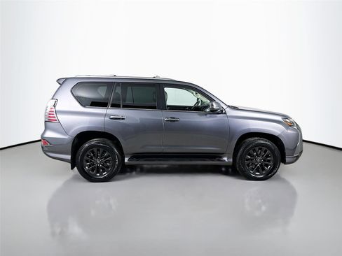 Used 2021 Lexus GX 460 Premium w/ Premium Package image 9