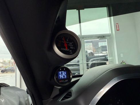 Used 2018 Chevrolet Camaro SS image 39