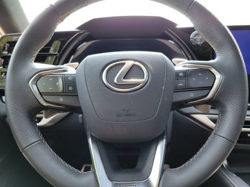 Used 2024 Lexus RX 500h F Sport w/ Cold Area Package AWD/4WD image 14