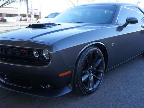 Used 2019 Dodge Challenger R/T Scat Pack w/ Shaker Package RWD image 7