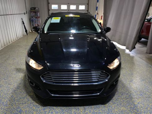 Used 2016 Ford Fusion Titanium FWD image 6