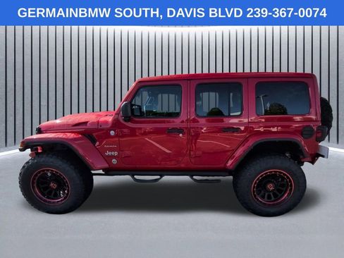 Used 2023 Jeep Wrangler Unlimited Sahara AWD/4WD image 8