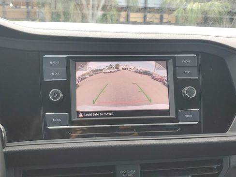 Certified 2024 Volkswagen Jetta S FWD image 26