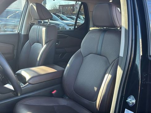 Certified 2024 Honda Pilot Elite image 10