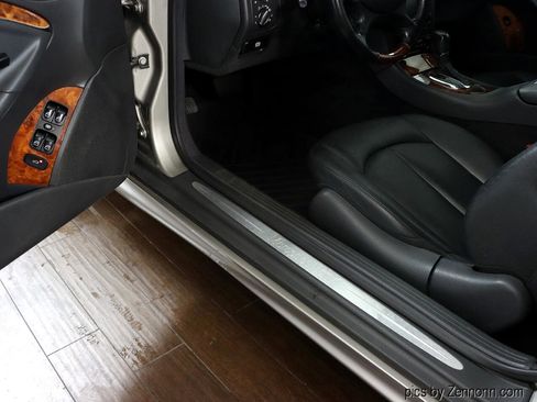 Used 2004 Mercedes-Benz CLK 500 2dr Cabriolet 5.0L image 28