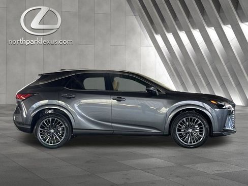 Certified 2026 Lexus RX 350h w/ Convenience Package image 4