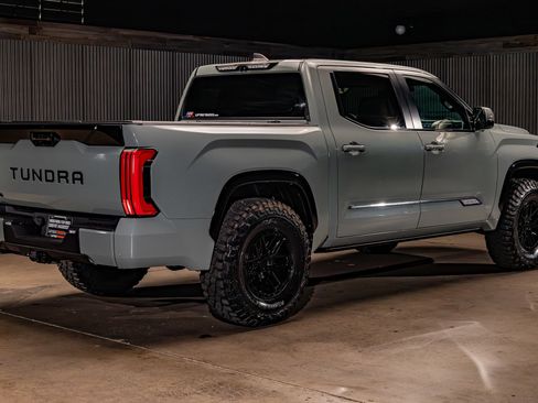 Used 2025 Toyota Tundra Platinum AWD/4WD image 10