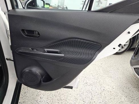 Used 2021 Nissan Kicks S FWD image 26