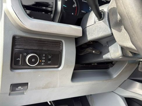 Used 2024 Ford F250 XLT w/ FX4 Off-Road Package image 24