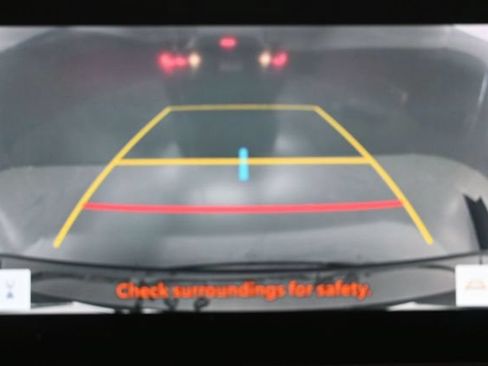 Used 2025 Toyota Camry Hybrid FWD image 14