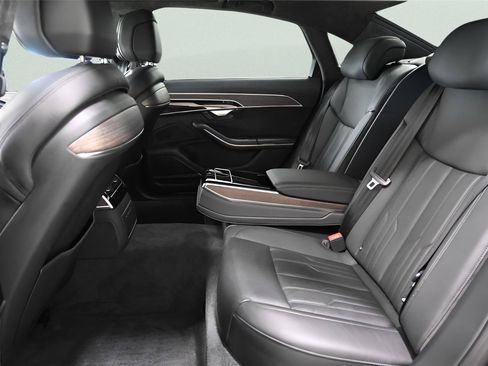 Used 2020 Audi A8 L 4.0T w/ Executive Package AWD/4WD image 14