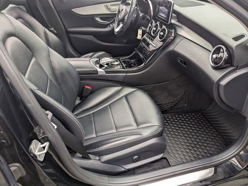 Used 2016 Mercedes-Benz C 300 4MATIC Sedan image 36