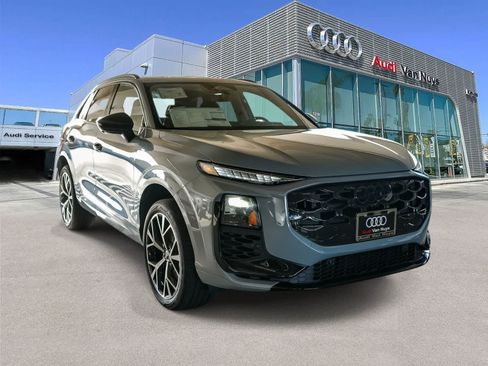 New 2026 Audi Q3 quattro 2.0T AWD/4WD image 3