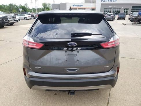 Used 2023 Ford Edge SEL w/ Convenience Package AWD/4WD image 5