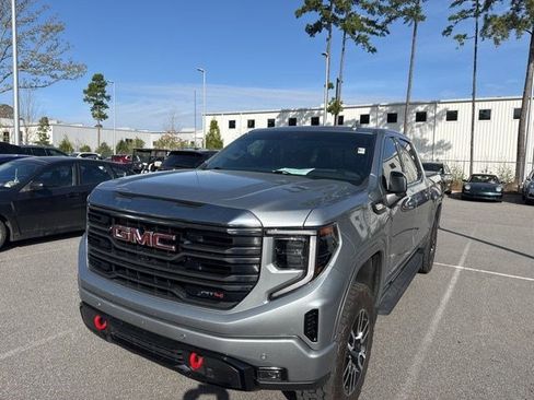 Used 2024 GMC Sierra 1500 AT4 w/ Technology Package image 2