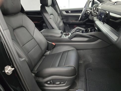 New 2026 Porsche Cayenne E-Hybrid image 29