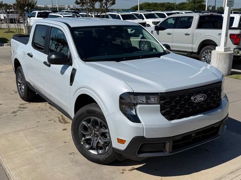 New 2026 Ford Maverick XLT FWD image 36