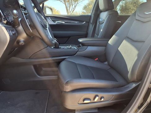 New 2025 Cadillac XT5 Sportv w/ Technology Package image 15