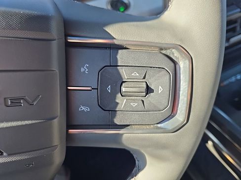 Used 2024 GMC Hummer EV 3X w/ Omega Edition image 14