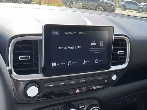 New 2026 Hyundai Venue SEL image 25