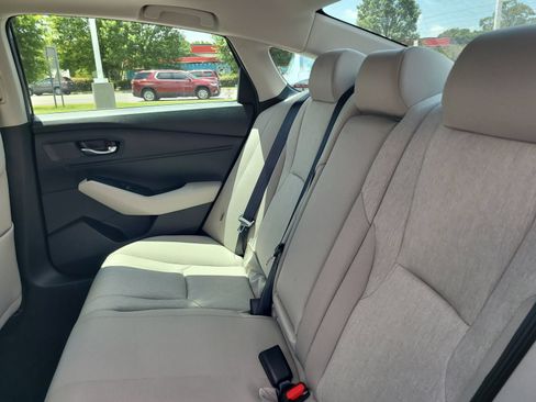 New 2026 Honda Accord SE image 23