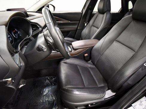 Used 2024 MAZDA CX-30 AWD 2.5 S w/ Premium Package image 14