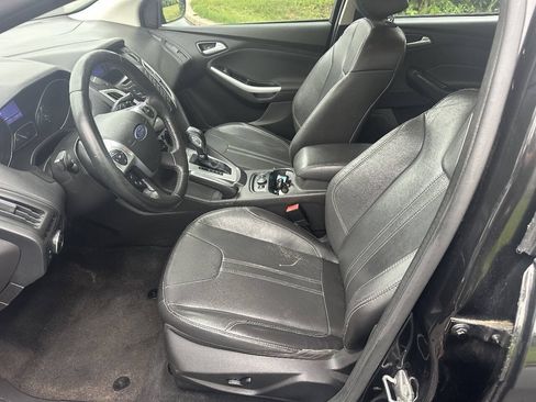 Used 2013 Ford Focus SE FWD image 10
