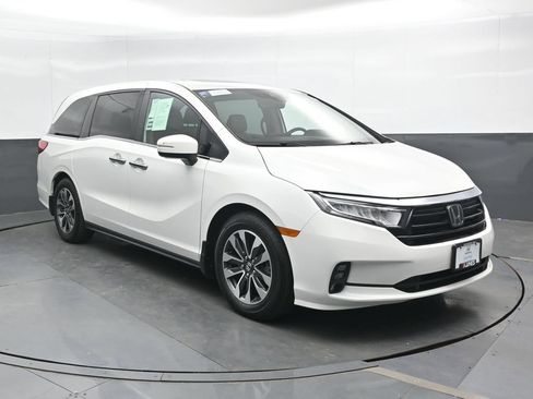 Used 2023 Honda Odyssey EX-L image 4