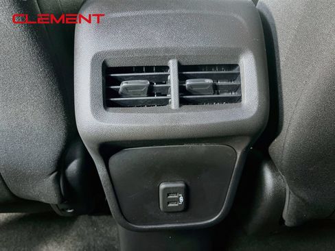 Used 2024 Chevrolet Equinox LS w/ LS Convenience Package FWD image 32