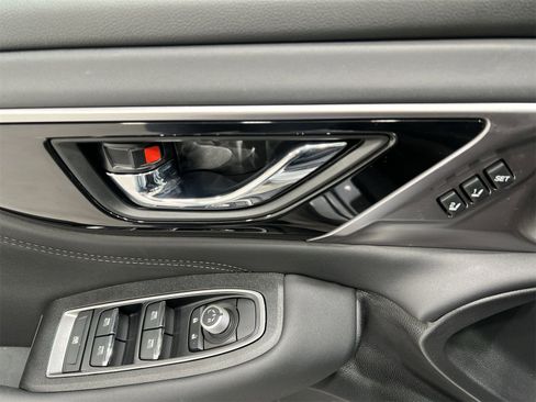 Certified 2025 Subaru Legacy Limited image 13