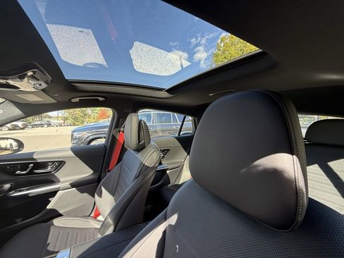 New 2026 Mercedes-Benz GLC 43 AMG 4MATIC Coupe image 34