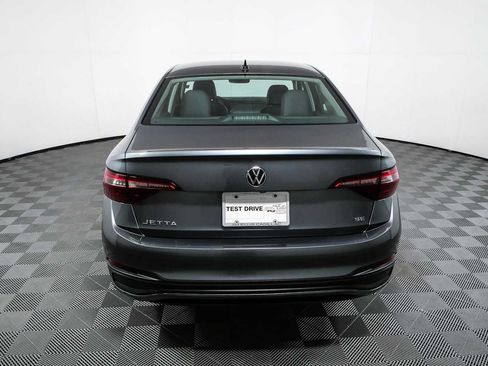 Certified 2024 Volkswagen Jetta SE FWD image 24