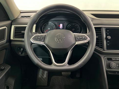 Used 2021 Volkswagen Atlas SE w/ Panoramic Sunroof Package AWD/4WD image 13
