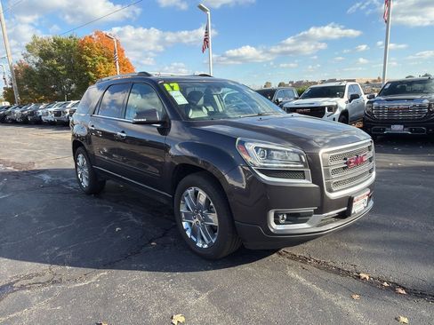 Used 2017 GMC Acadia Limited SLT image 4