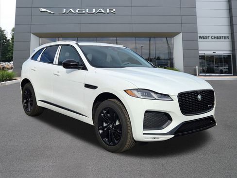 Used 2024 Jaguar F-PACE R-Dynamic S image 2