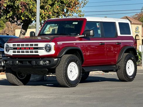New 2025 Ford Bronco Heritage Edition image 8