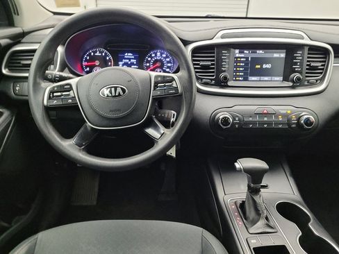 Used 2019 Kia Sorento L FWD image 22