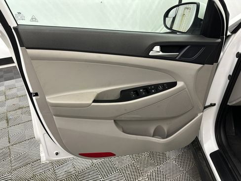 Used 2021 Hyundai Tucson SE w/ Cargo Package AWD/4WD image 10