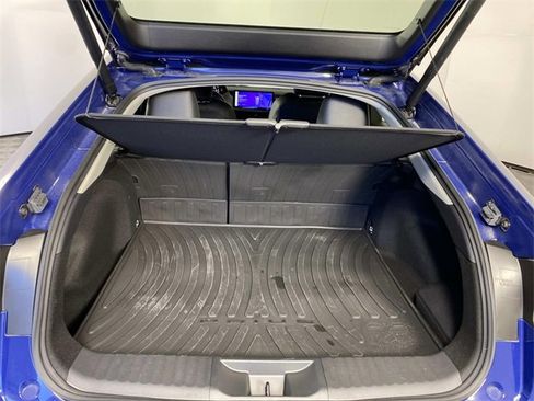 Used 2024 Toyota Prius Prime Premium image 8