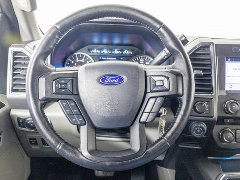 Used 2018 Ford F150 XLT w/ Equipment Group 302A Luxury image 32